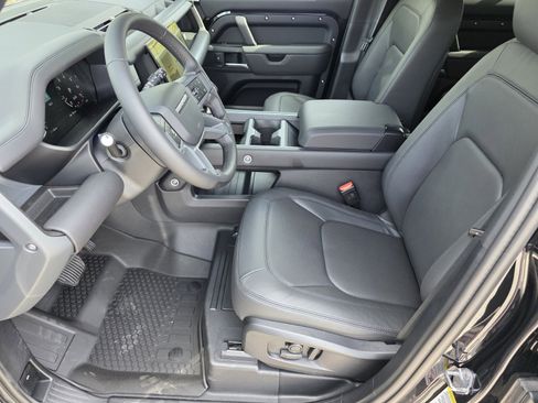 New 2026 Land Rover Defender 110 S image 10