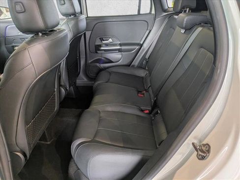 Used 2022 Mercedes-Benz GLA 250 4MATIC image 20