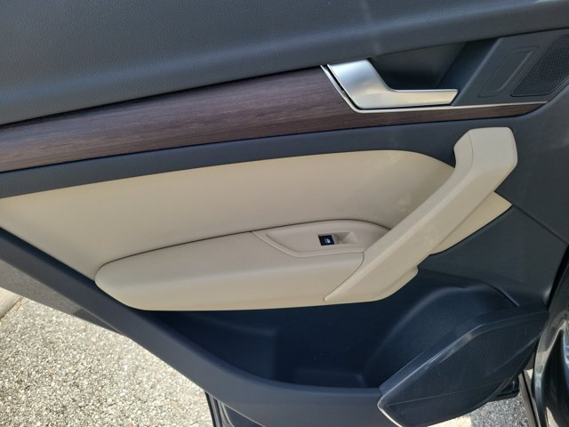 Certified 2022 Audi Q5 2.0T Premium AWD/4WD image 12