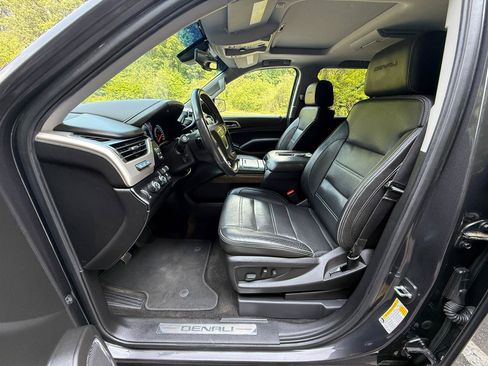 Used 2018 GMC Yukon Denali w/ Denali Ultimate Package AWD/4WD image 55