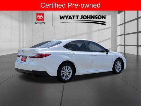 Certified 2025 Toyota Camry LE w/ Convenience Package FWD image 5