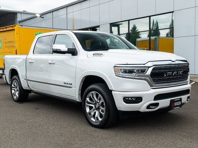 Used 2023 RAM 1500 Limited w/ Body Color Bumper Group