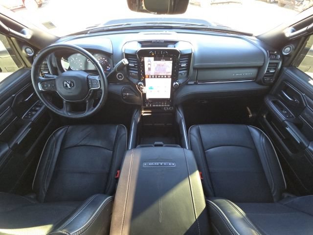 Used 2024 RAM 3500 Limited AWD/4WD image 40