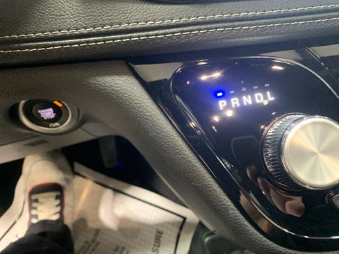 New 2026 Chrysler Pacifica Select image 26