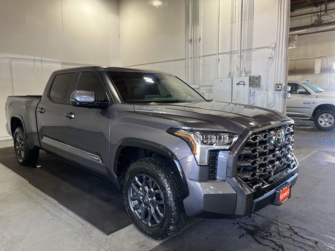 Used 2026 Toyota Tundra Platinum AWD/4WD image 3