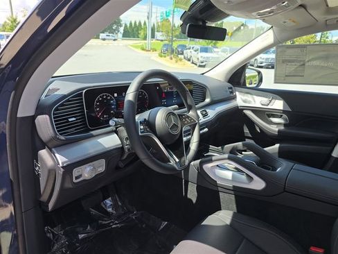 Used 2025 Mercedes-Benz GLE 350 4MATIC image 25