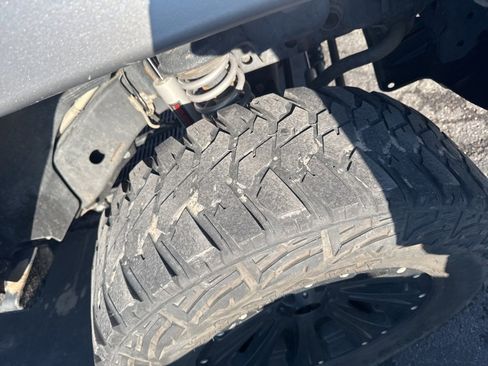 Used 2016 Jeep Wrangler Unlimited Sport image 4