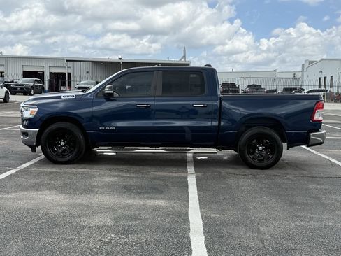 Used 2020 RAM 1500 Lone Star RWD image 9