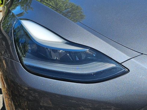Used 2023 Tesla Model Y Long Range AWD/4WD image 25