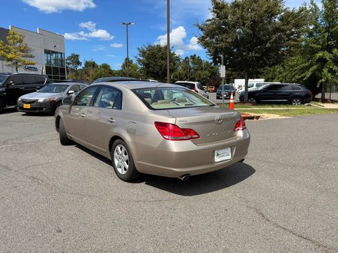 Used 2005 Toyota Avalon XL FWD image 5
