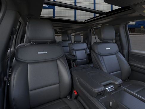 New 2026 Ford Expedition Max Platinum image 10