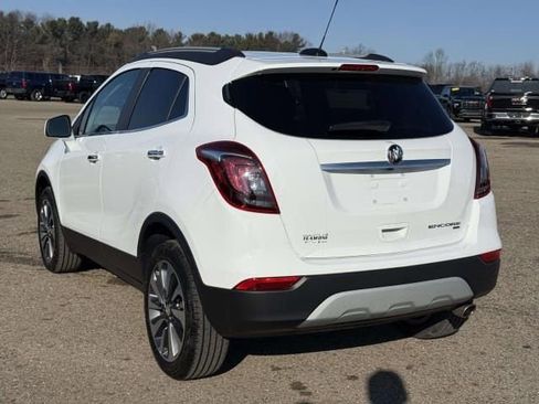 Used 2022 Buick Encore Preferred w/ Safety Package image 6