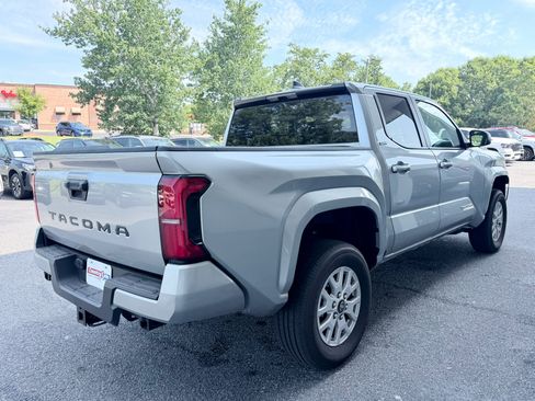 Used 2024 Toyota Tacoma SR5 RWD image 6