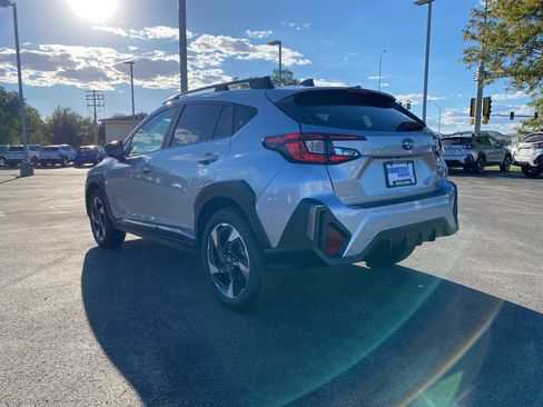 Certified 2025 Subaru Crosstrek 2.5i Limited w/ Crosstrek Mirror Package image 5
