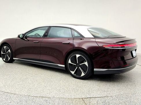 Used 2023 Lucid Air Touring image 7