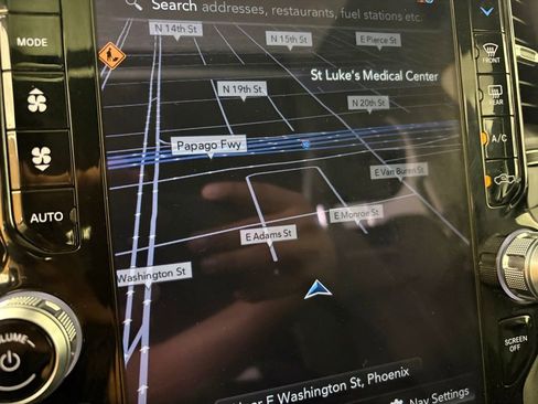 Used 2020 RAM 1500 Laramie image 32