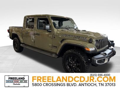 New 2025 Jeep Gladiator Sport