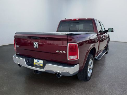 Used 2017 RAM 1500 Laramie w/ Convenience Group AWD/4WD image 5