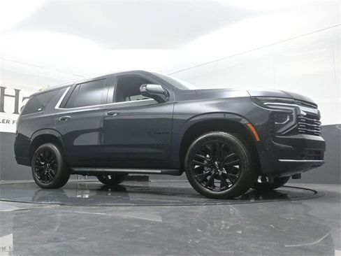 New 2025 Chevrolet Tahoe Premier image 2