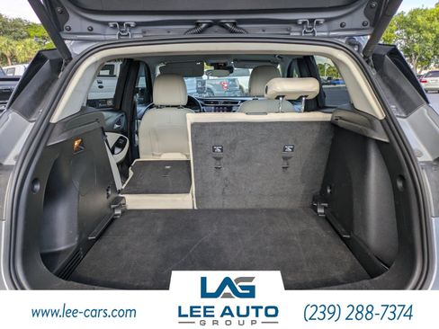 Used 2021 Buick Encore GX Select w/ Advanced Technology Package FWD image 11