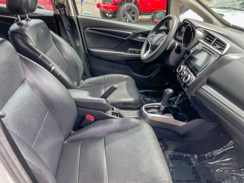 Used 2015 Honda Fit EX image 17