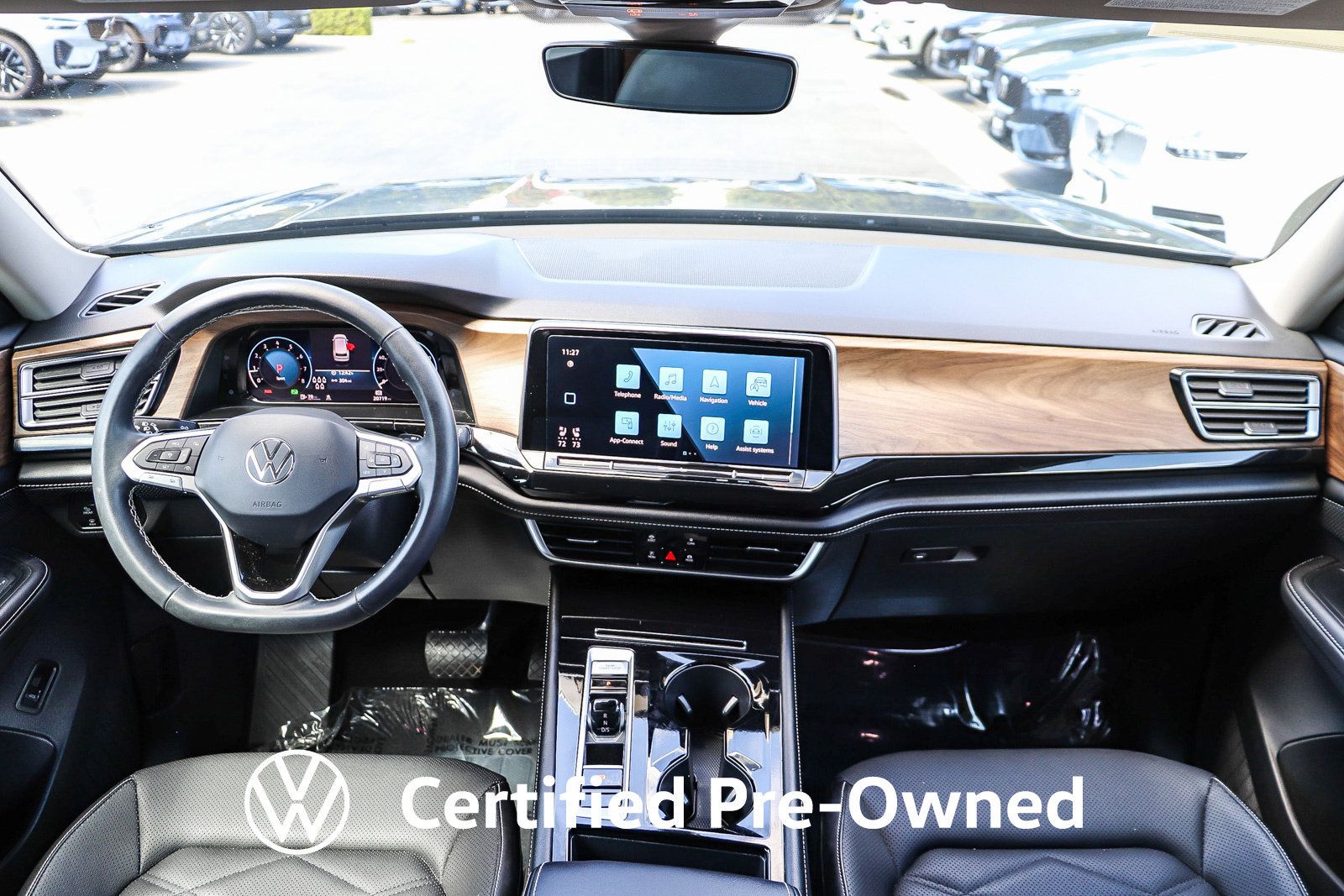 Certified 2024 Volkswagen Atlas SE FWD image 14