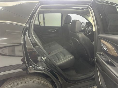 Used 2022 GMC Terrain Denali w/ Denali Premium Package image 17