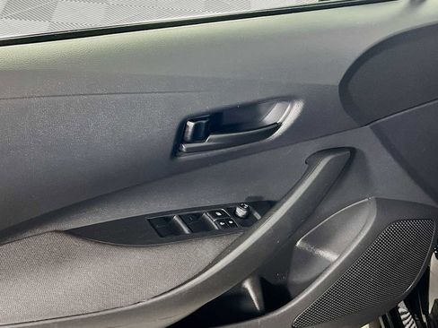 Used 2023 Toyota Corolla LE image 17