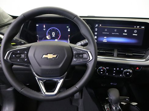 New 2026 Chevrolet Trax LT w/ Driver Confidence Package image 23