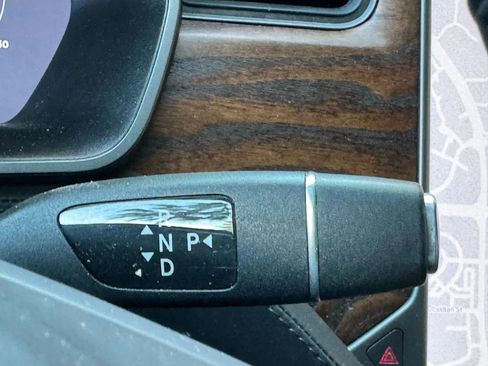 Used 2020 Tesla Model X Long Range AWD/4WD image 37