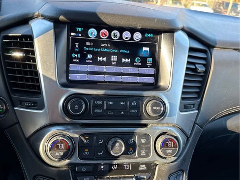 Used 2020 Chevrolet Tahoe LT image 40