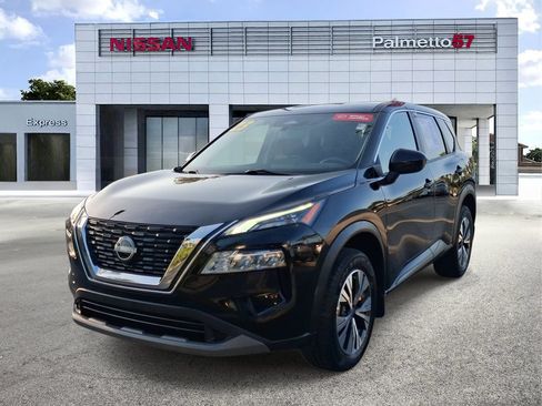 Certified 2023 Nissan Rogue SV FWD image 3