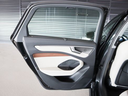 New 2026 Audi A6 Prestige image 25