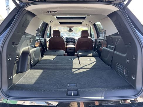 Used 2019 Chevrolet Traverse High Country image 50