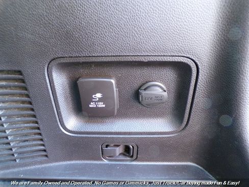 Used 2015 Hyundai Santa Fe GLS w/ Option Group 03 FWD image 54