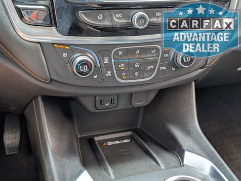 Used 2019 Chevrolet Traverse Premier w/ Redline Edition FWD image 9