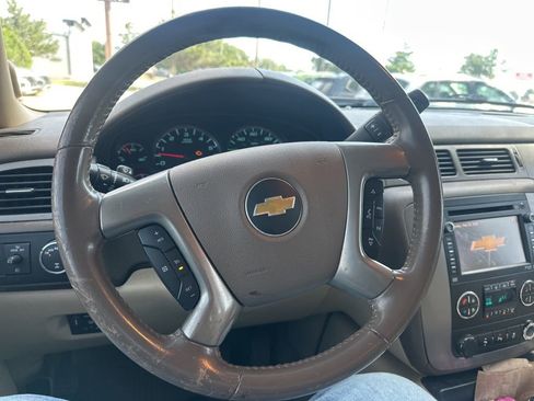 Used 2013 Chevrolet Tahoe LT AWD/4WD image 22