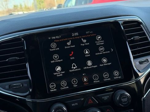 Used 2019 Jeep Grand Cherokee Limited AWD/4WD image 24