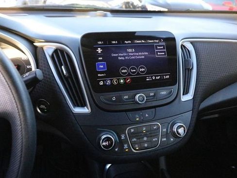 Used 2024 Chevrolet Malibu LT image 15