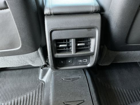 Used 2019 Cadillac XT4 Premium Luxury w/ Cold Weather Package image 33