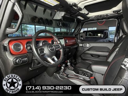 Used 2022 Jeep Gladiator Rubicon w/ LED Lighting Group AWD/4WD image 30
