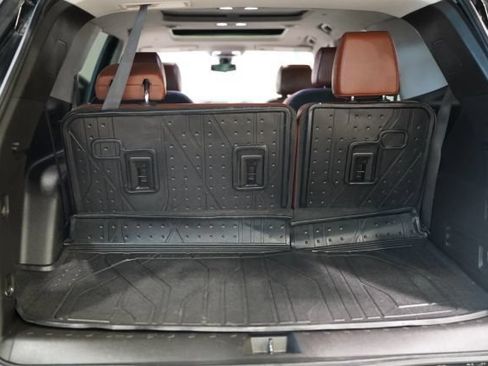 Used 2021 Chevrolet Traverse High Country w/ LPO, Floor Liner Package FWD image 48