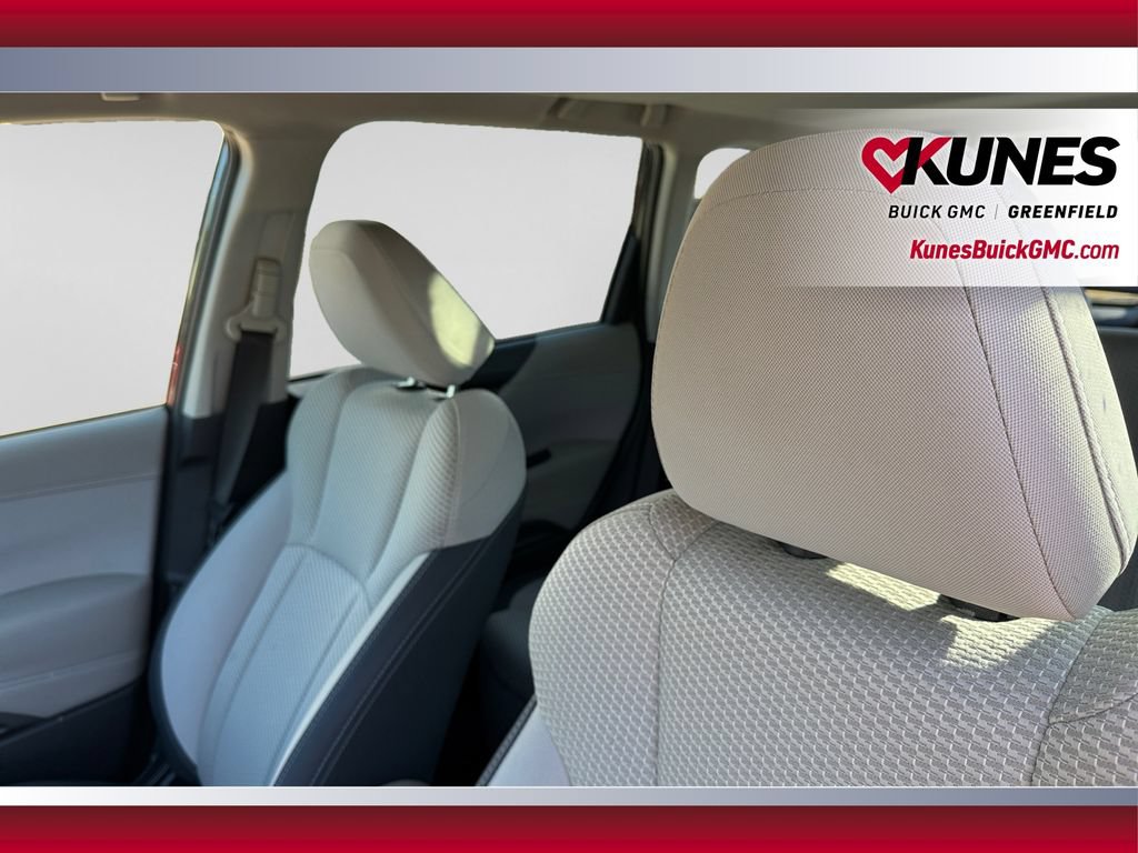 Used 2023 Subaru Forester Premium AWD/4WD image 23