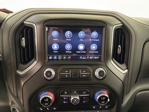 Used 2022 GMC Sierra 1500 AT4 w/ AT4 Preferred Package AWD/4WD image 26