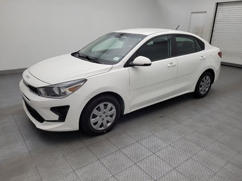 Used 2022 Kia Rio S FWD image 2