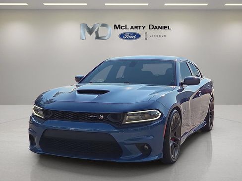 Used 2020 Dodge Charger Scat Pack w/ Dynamics Package RWD image 2