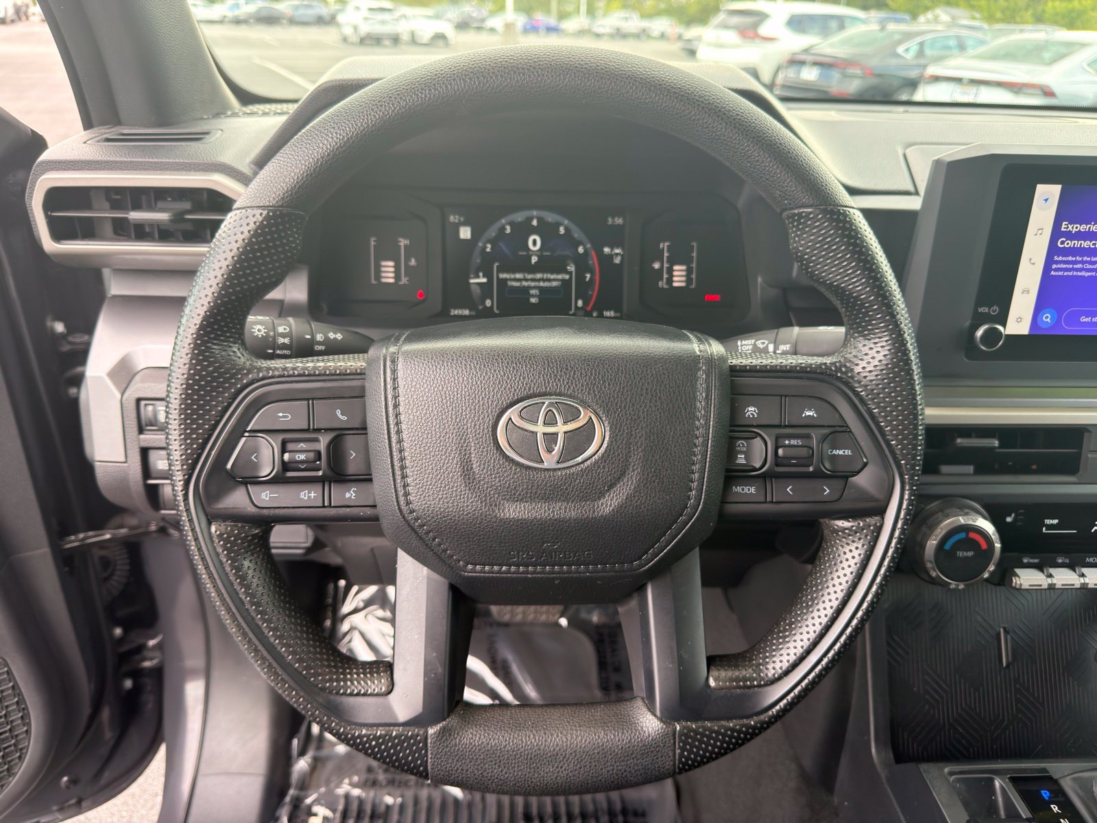Used 2024 Toyota Tacoma SR5 AWD/4WD image 15