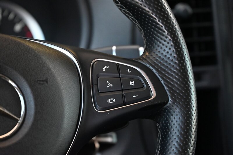 Used 2020 Mercedes-Benz Metris Passenger image 33