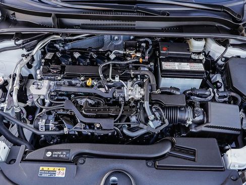 Used 2024 Toyota Corolla SE image 27