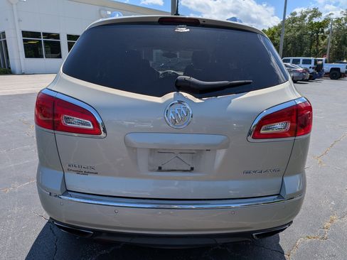 Used 2013 Buick Enclave Leather FWD image 5